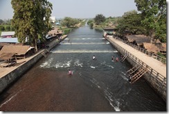 0141 - Réservoir, environs Battambang